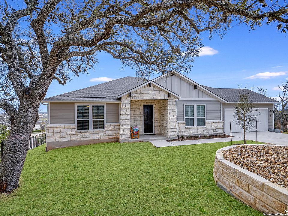 1st image of 136 Eagle Dr #102