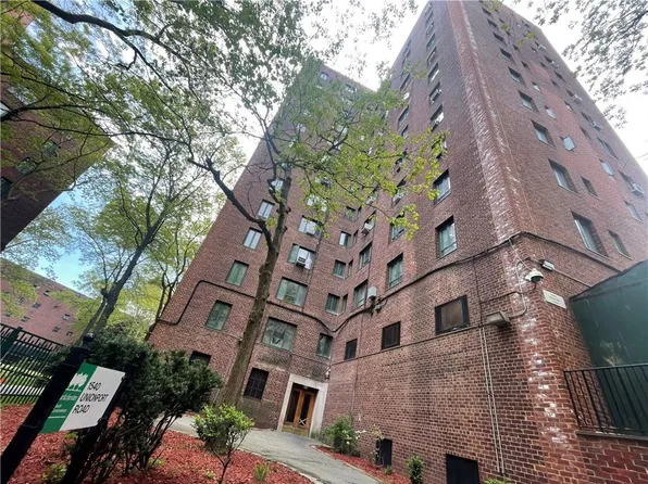 1540 Unionport Road #3B, Bronx, NY 10462