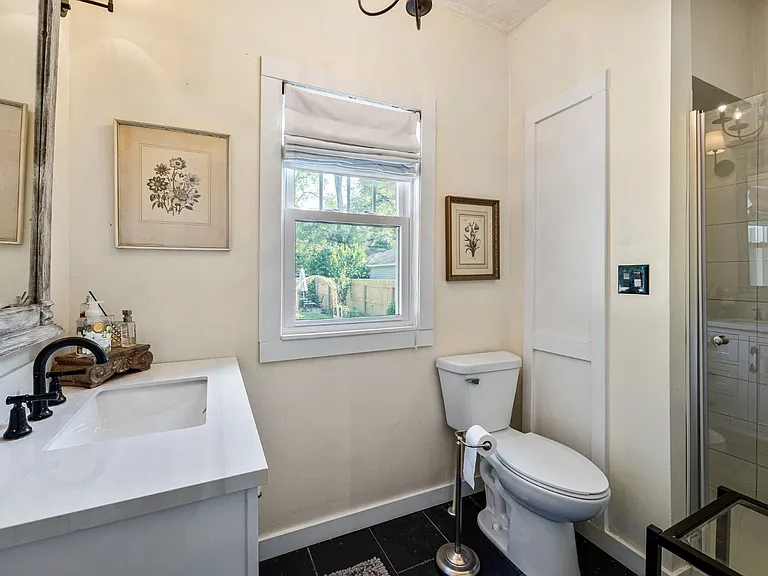 317 Tonti St — Photo 7