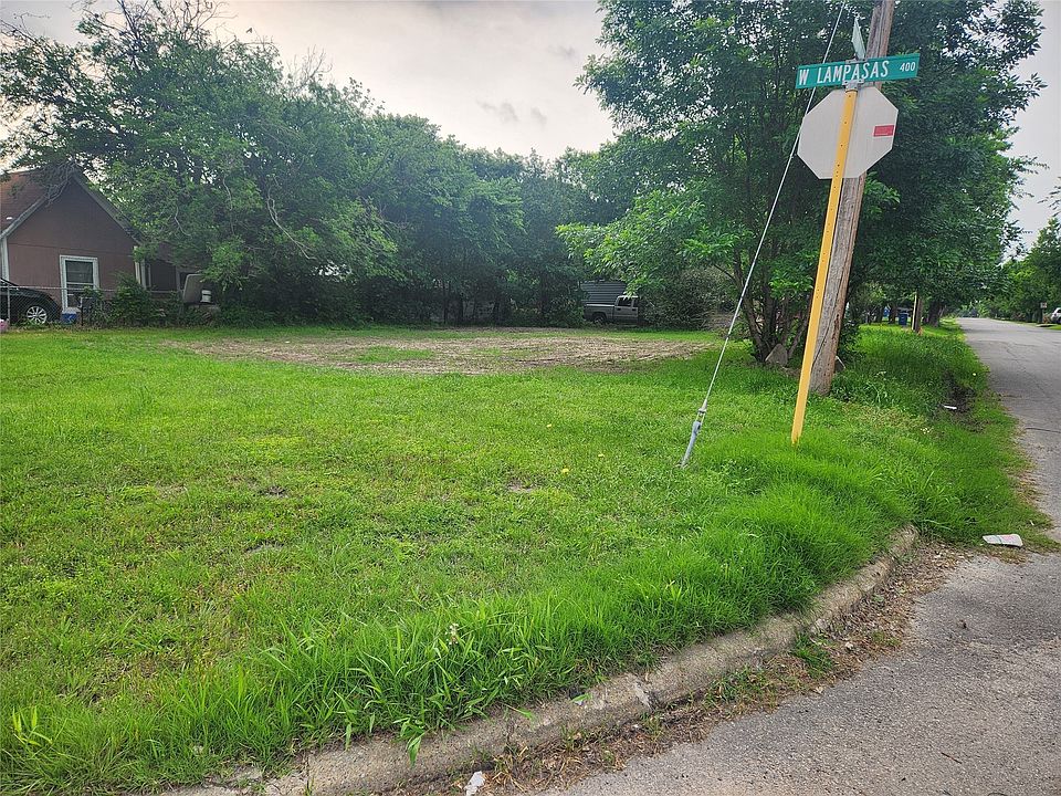 1st image of 403 W Lampasas St