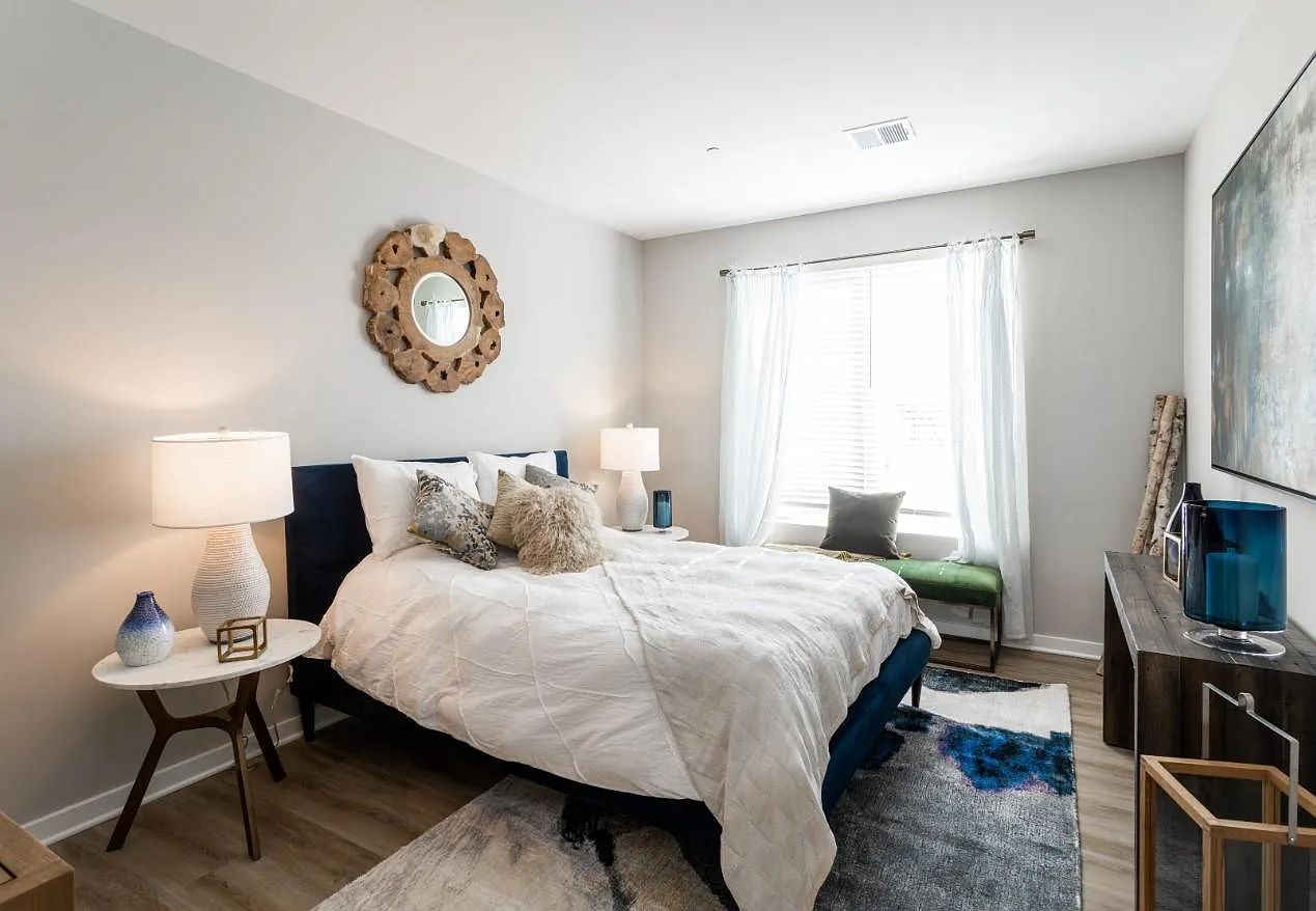 Residences at Bentwood — Photo 4