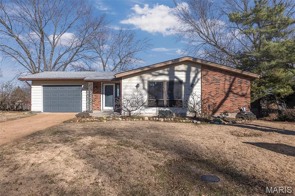 709 Wingan Ln photo 1