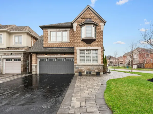 2 William Luck Ave, East Gwillimbury, ON L9N 0S1