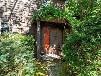 5 Marshall Ln, Rockport, MA, 01966