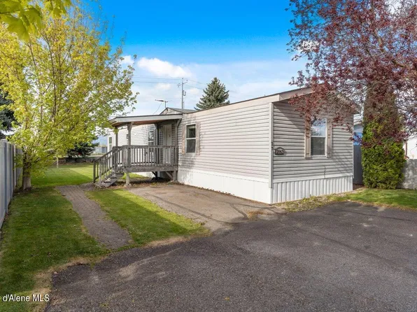 2063 W Gueneveres Way, Post Falls, ID 83854