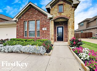 488 Commonwealth Ln, Fate, TX 75189