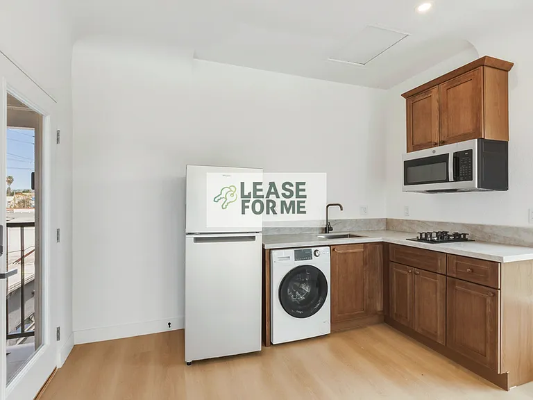 8959 W Hargis St #2 — Photo 9