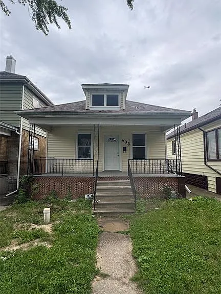408 Elm Ave — Photo 2