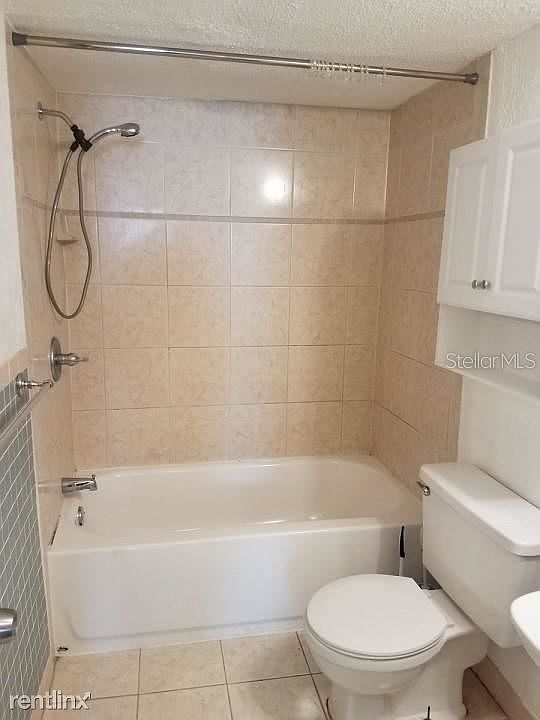 2nd image of 3876R Heritage Oaks Ct