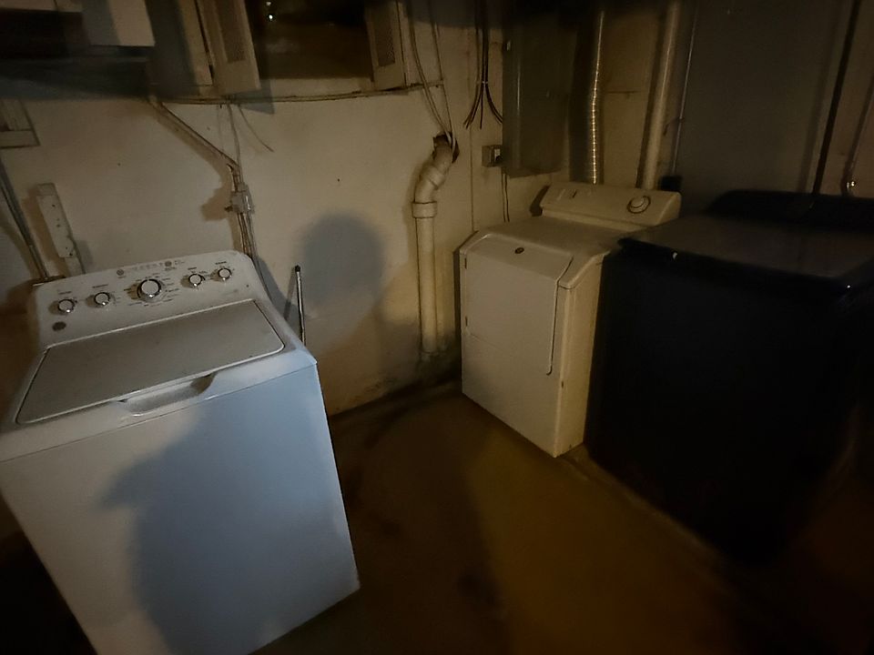 1st image of 83 Cresswell Ave