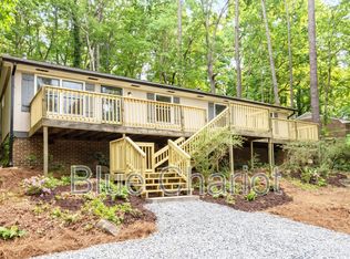 1705 Smith Level Rd #B, Chapel Hill, NC 27516