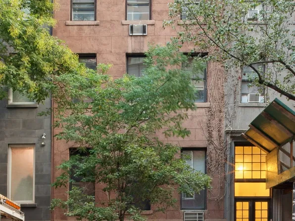 233 East 35th Street image 1 of 5