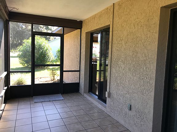 2nd image of 3453 Fox Hunt Ct
