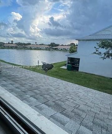 4th image of 4901 SW 31st Ter #117