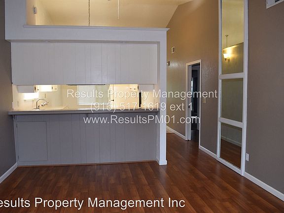 3rd image of 1007 Cirby Oaks Way