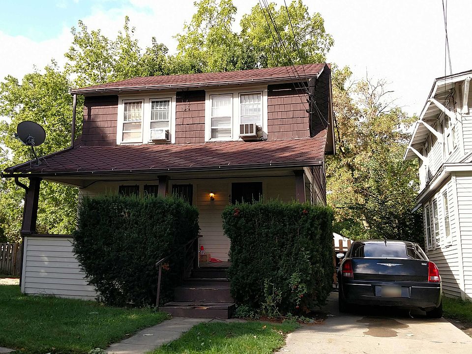 1st image of 407 N Hayford Ave