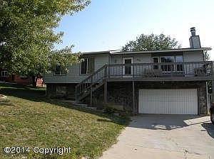 2nd image of 3202 Crestline Cir