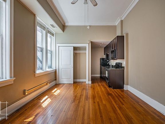 2nd image of 1185 N High St APT 203