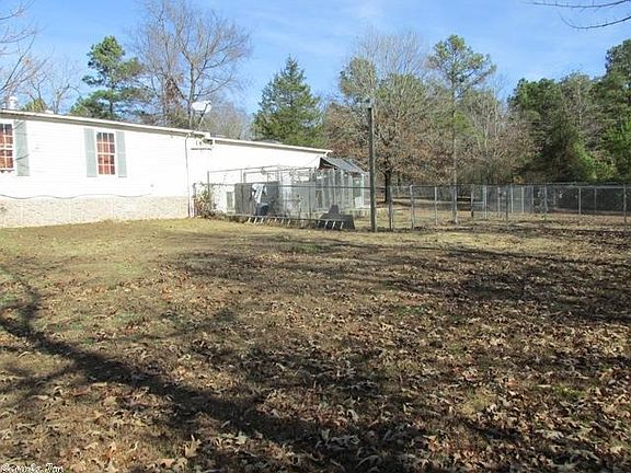 3rd image of 99 Luckey Ln