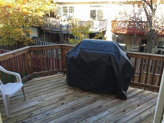 2nd image of 14638 Stream Pond Dr