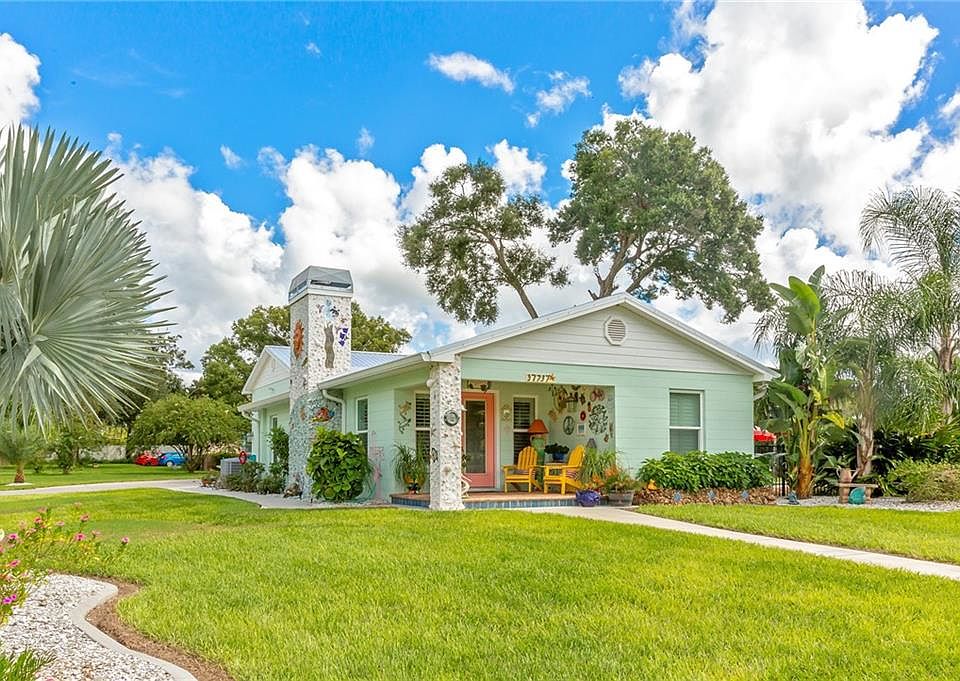 1st image of 37737 Amelia Ave