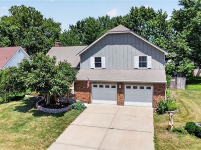 1200 E Layton Dr, Olathe, KS, 66061