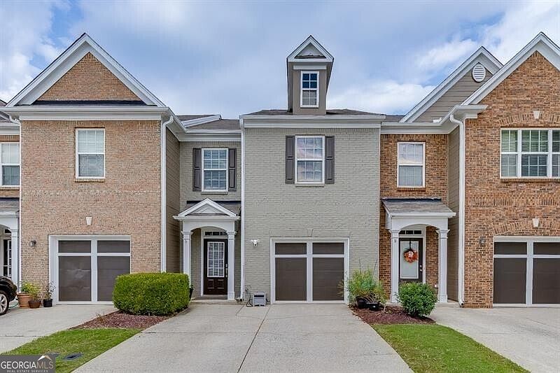1st image of 4914 Sherwood Way