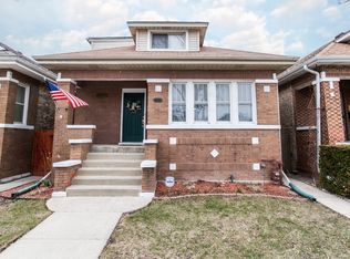 5540 W Byron St, Chicago, IL 60641