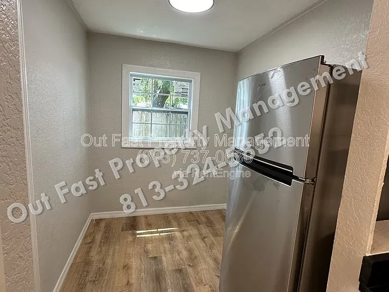6712 N Harer St #2 — Photo 7