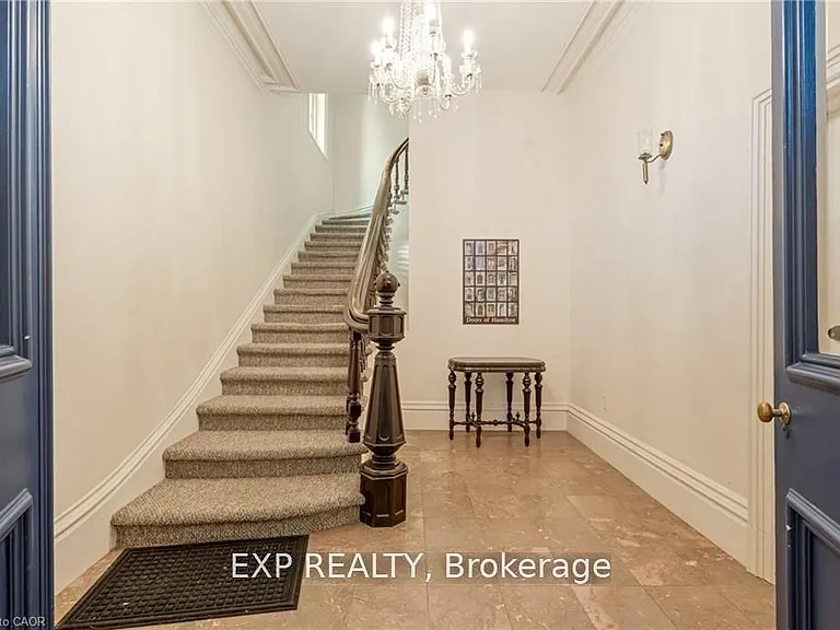 46 Herkimer St #2 — Photo 3