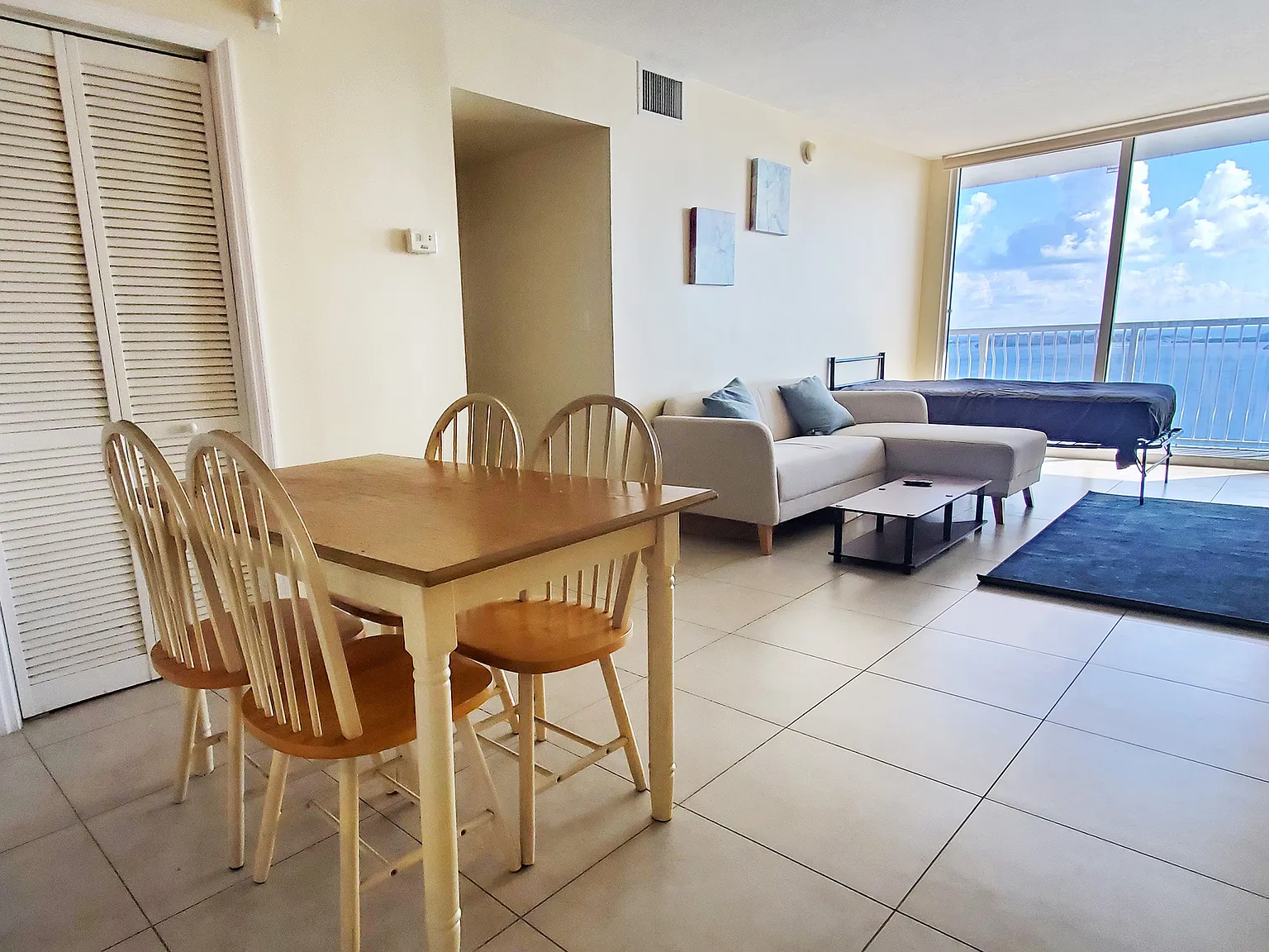 1 bed, 400 sqft, $1,950 — Photo 3