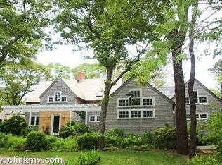 169 Cuttyhunk Ave, Tisbury, MA 02568