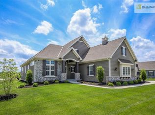 11403 W 166th Ter, Overland Park, KS 66221