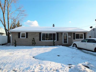 13 Race Track Rd, East Brunswick, NJ, 08816