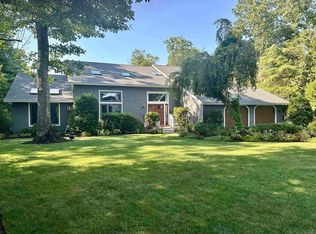 471 Ridge Ln, Mays Landing, NJ 08330