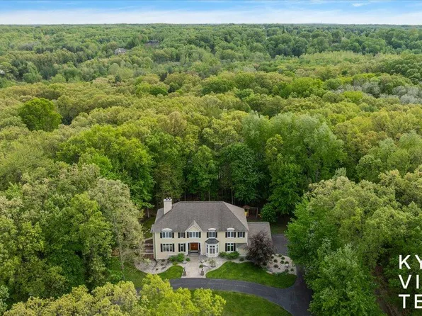 4608 Old Grand River Trl NE, Ada, MI 49301