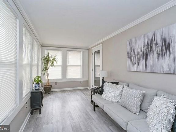 4th image of 24564 E Main St