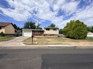4682 S Greenvalley Dr, Murray, UT 84107