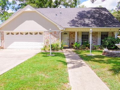 221 Normal Park Dr, Huntsville, TX, 77320