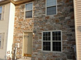 30 Genesis Dr, Inwood, WV 25428