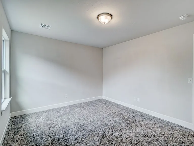 19804 Canning Ct — Photo 37