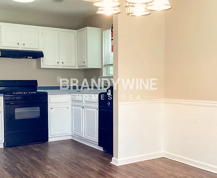 406 Sunny Field Ct — Photo 5
