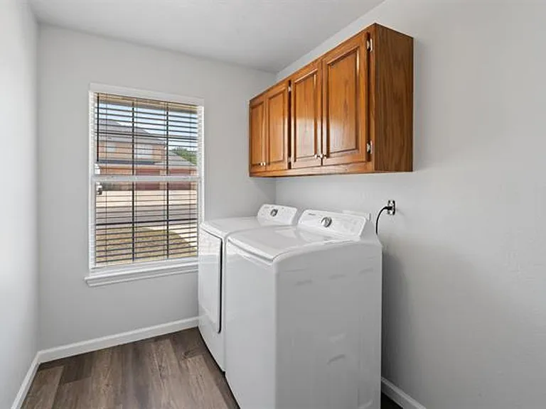 113 White Feather Trl — Photo 10