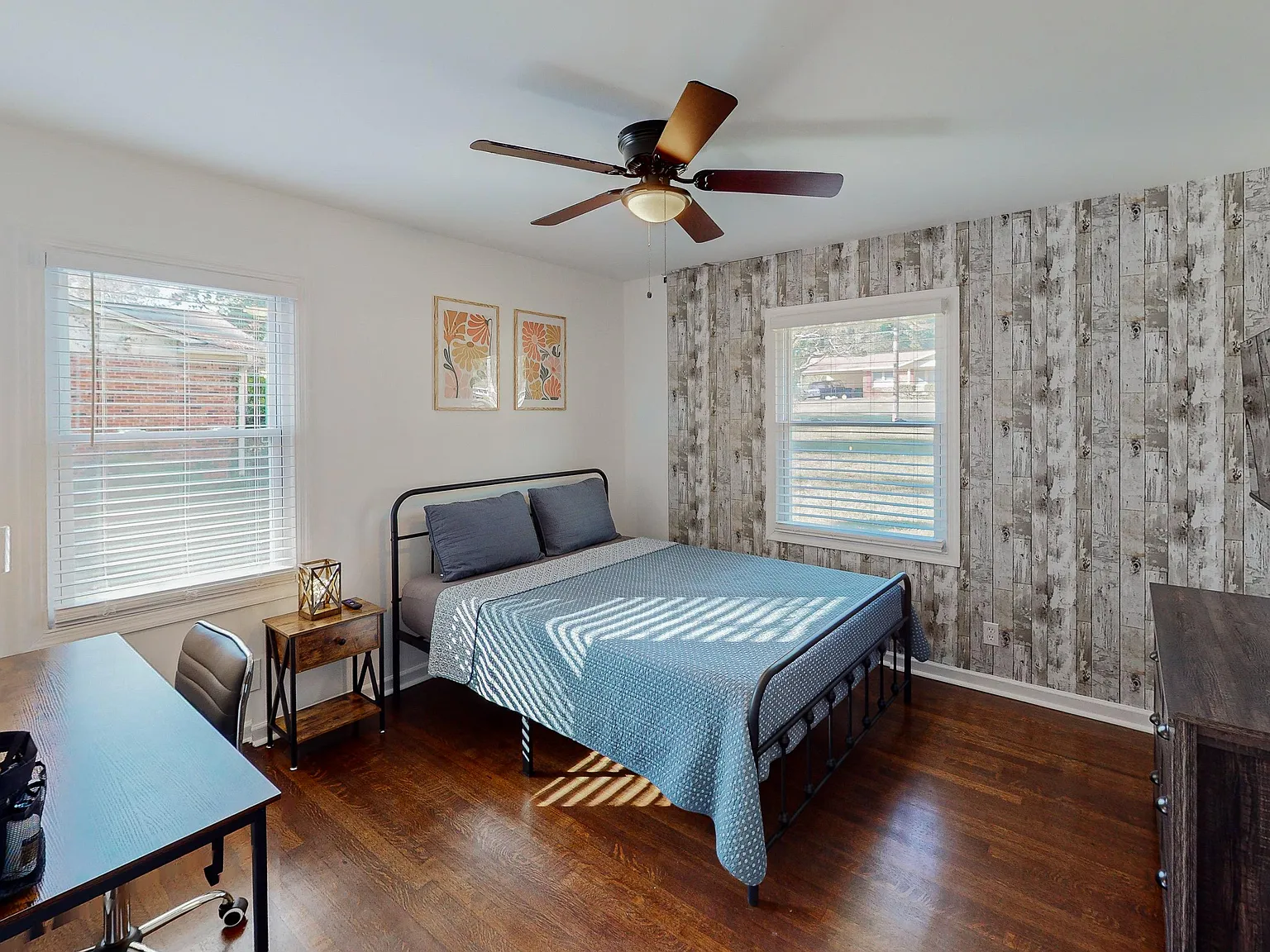 4 bed, 2.0 bath, 1845 sqft, $897 — Photo 1