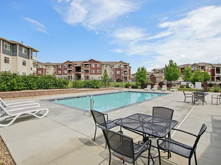 Copper Peak Apartments — Photo 6
