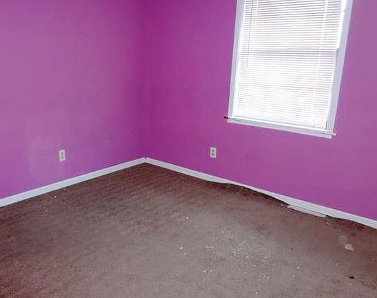 5th image of 621 N Mohican Dr