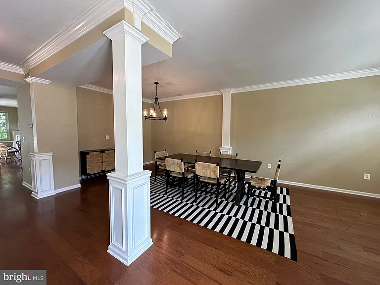 28405 Pinehurst Cir — Photo 5