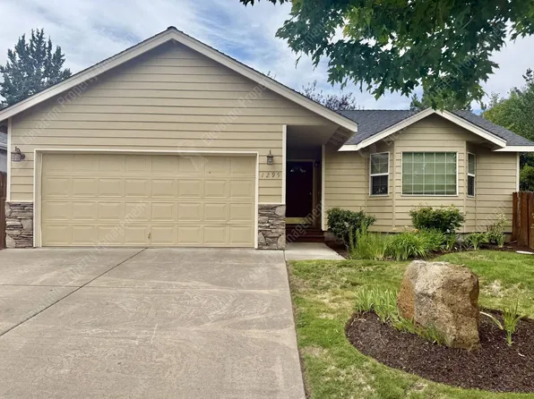 1299 NE Glacier Ridge Rd, Bend, OR 97701