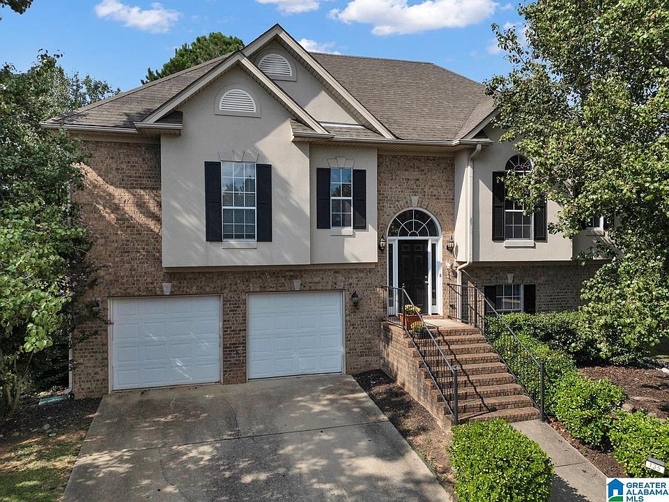1st image of 135 Cahaba Club Dr