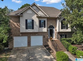 135 Cahaba Club Dr, Helena, AL 35080